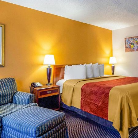 Econo Lodge Baton Rouge Prairieville Екстер'єр фото