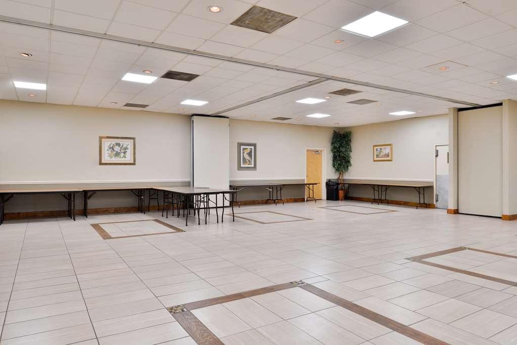 Econo Lodge Baton Rouge Prairieville Зручності фото