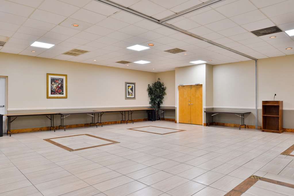 Econo Lodge Baton Rouge Prairieville Зручності фото